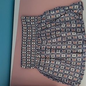 Pattern skirt. Hollister